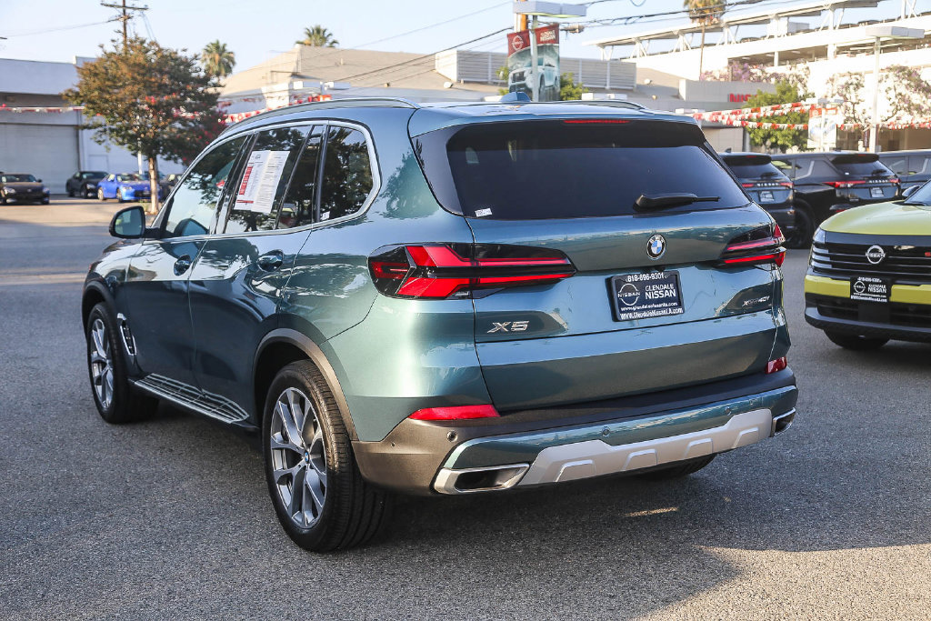 Used 2026 BMW X5 xDrive40i AWD/4WD image 6