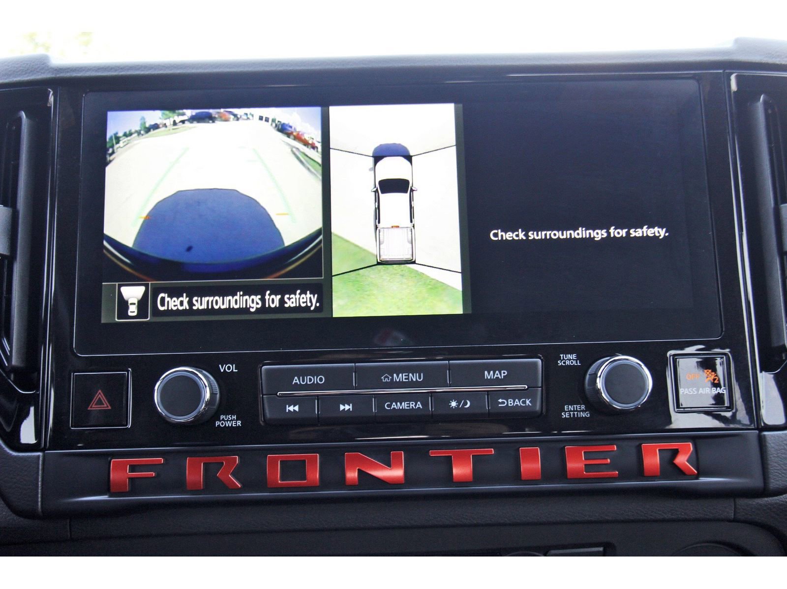 Certified 2025 Nissan Frontier PRO-4X w/ Pro Premium Package image 28