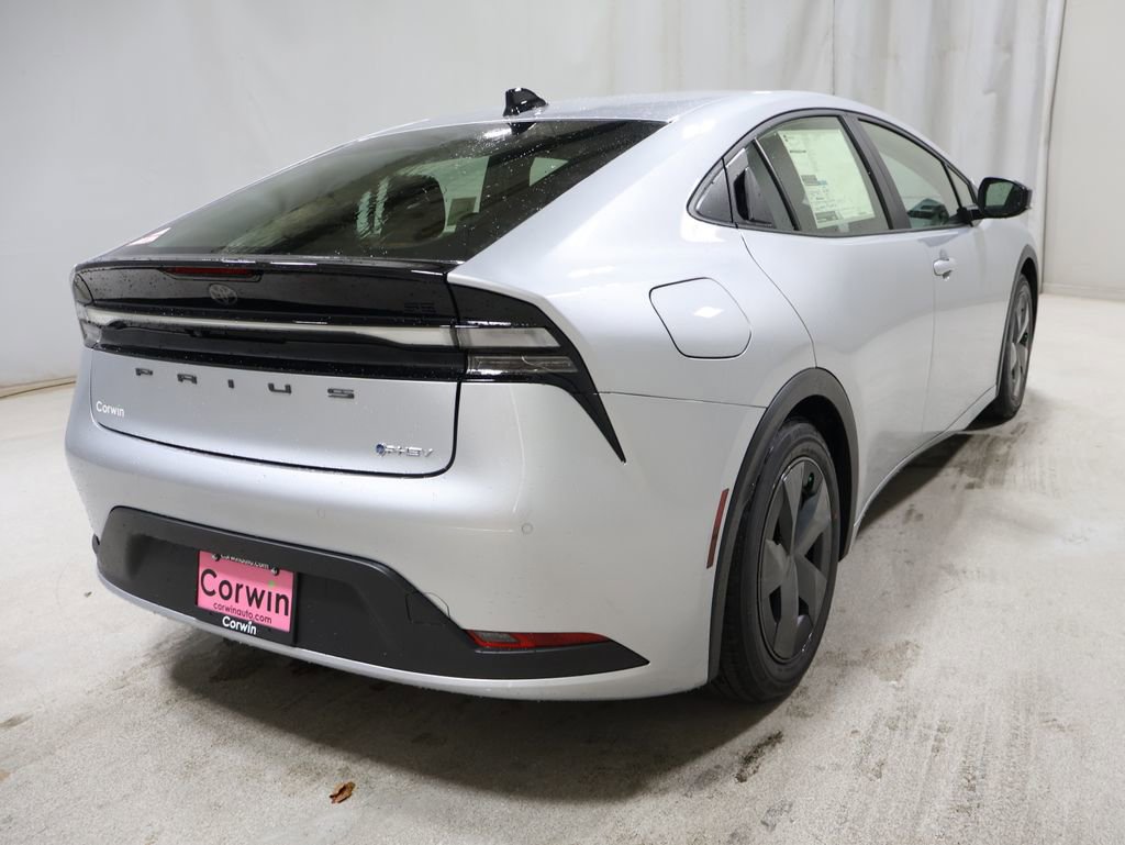 New 2026 Toyota Prius Plug-In Hybrid image 7