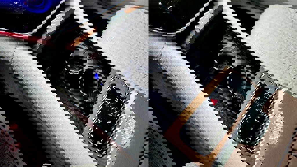 Used 2023 Mercedes-Benz EQS 580 4MATIC Sedan w/ Exclusive Trim Package image 16