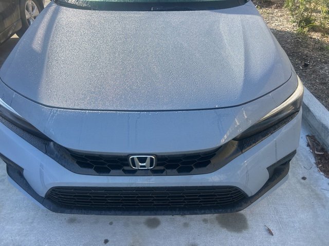 Used 2023 Honda Civic Sport image 2