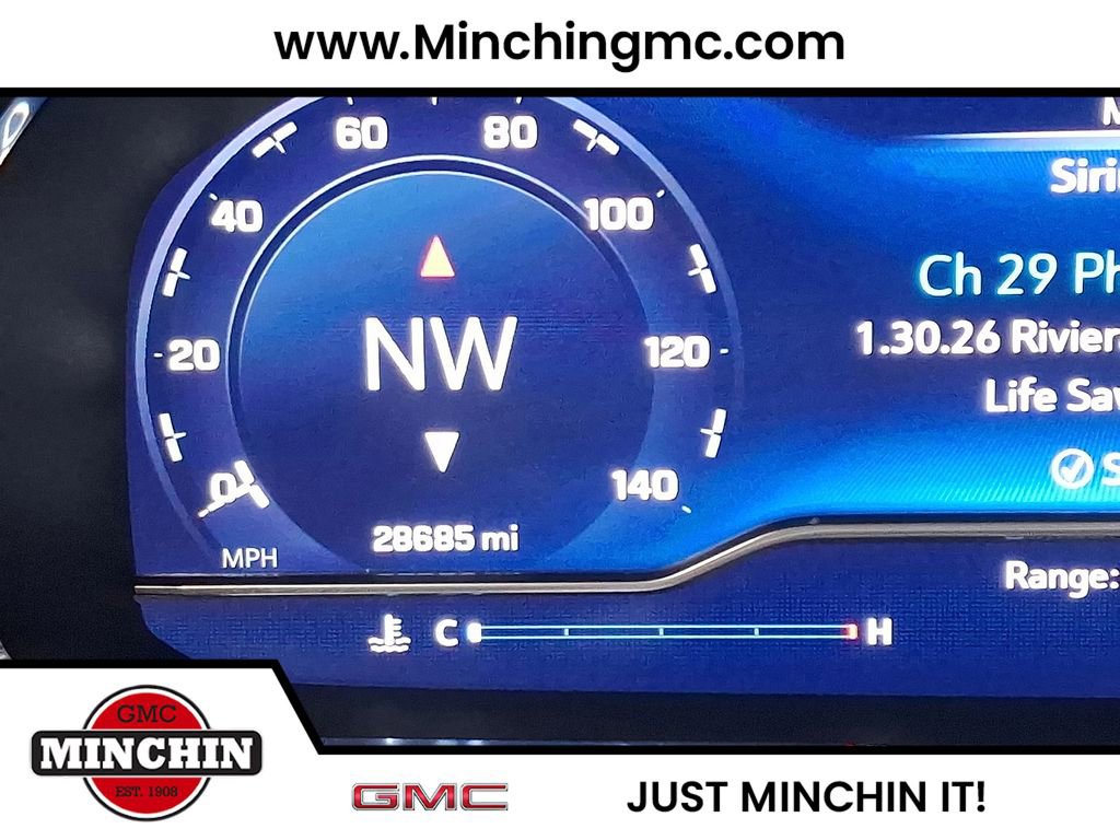 Certified 2024 Chevrolet Suburban RST w/ Sport Performance Package image 12