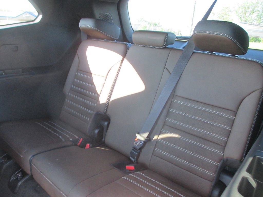 Used 2026 GMC Acadia Denali Ultimate image 21