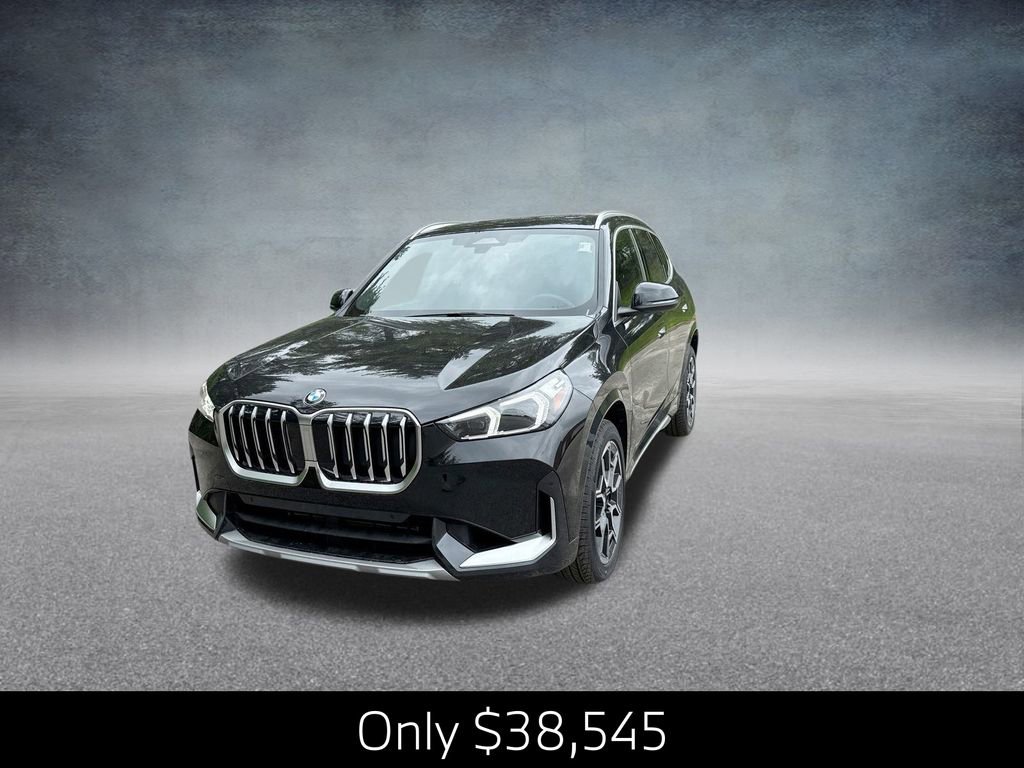 Certified 2025 BMW X1 xDrive28i w/ Convenience Package AWD/4WD image 4
