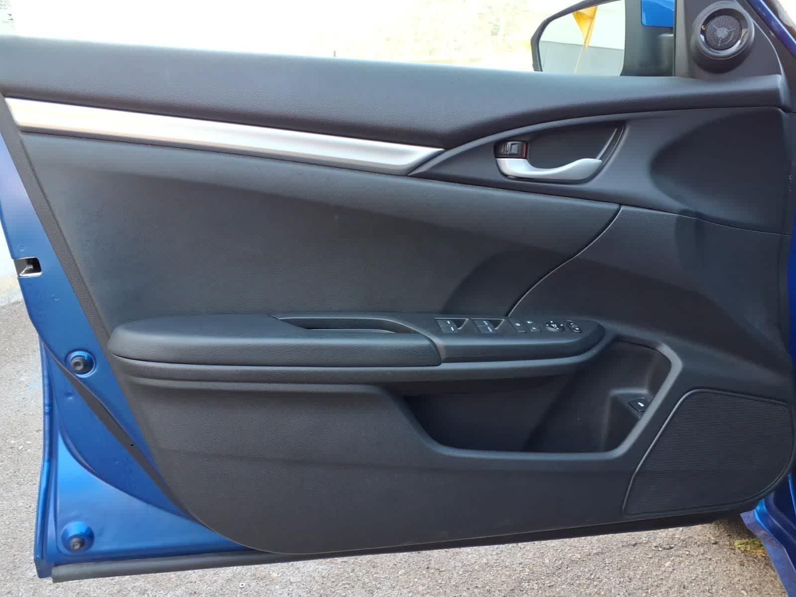 Used 2020 Honda Civic Sport image 12