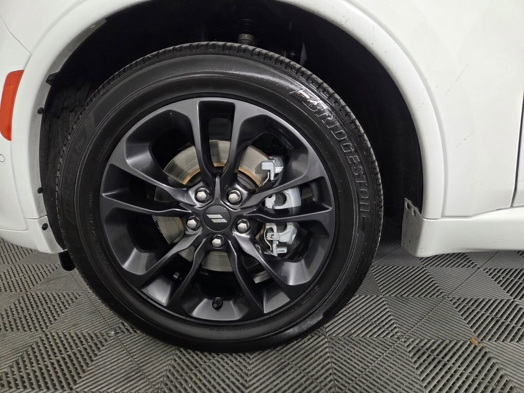 Certified 2024 Dodge Durango R/T w/ Blacktop Package image 11