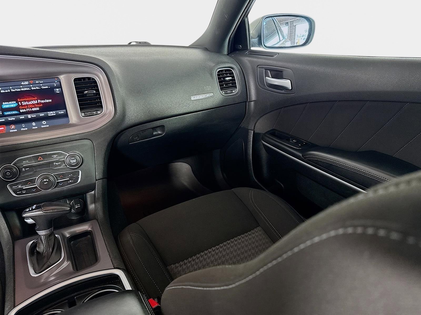 Used 2023 Dodge Charger SXT image 23