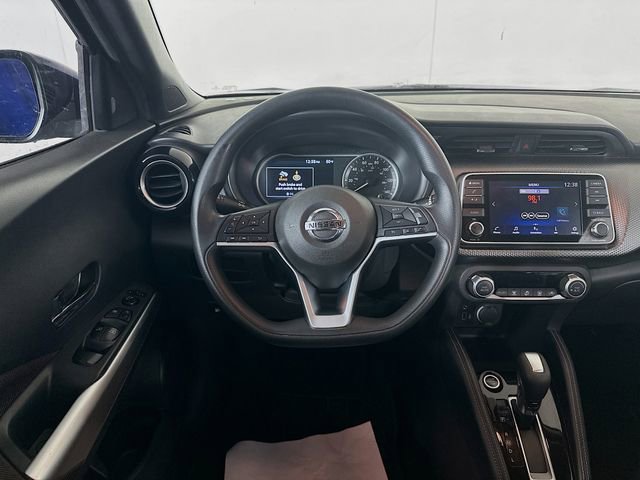 Used 2020 Nissan Kicks SV image 21