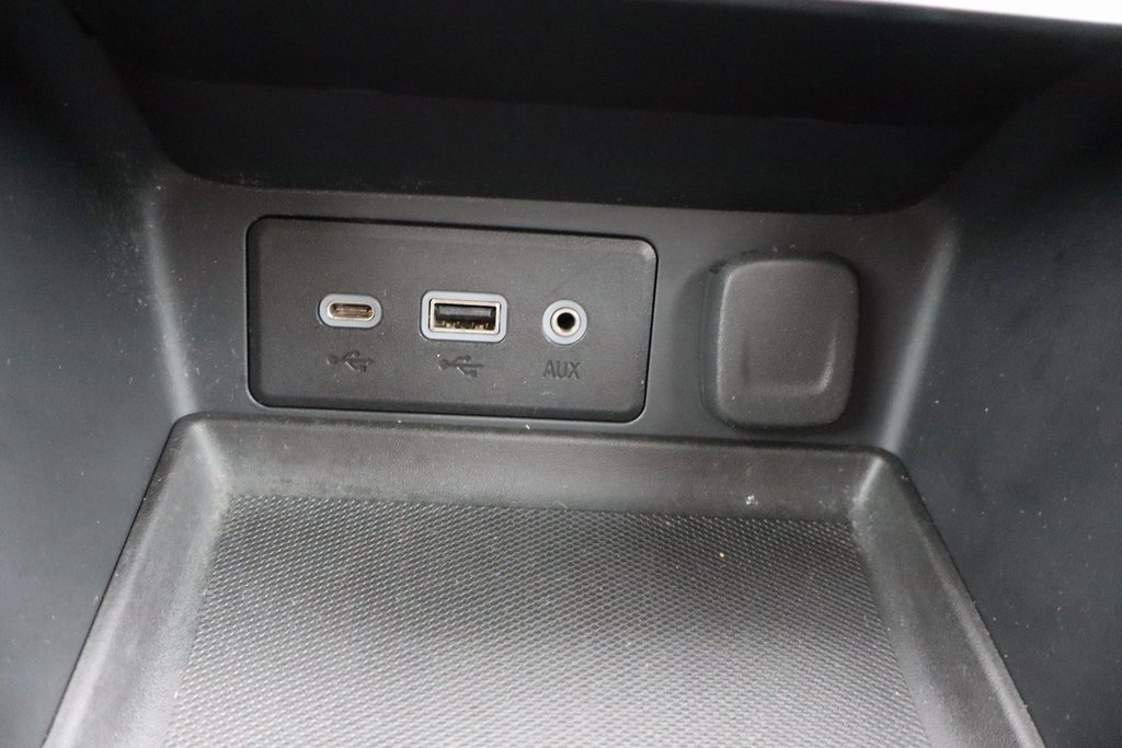 Used 2020 GMC Terrain SLE w/ Driver Convenience Package image 13