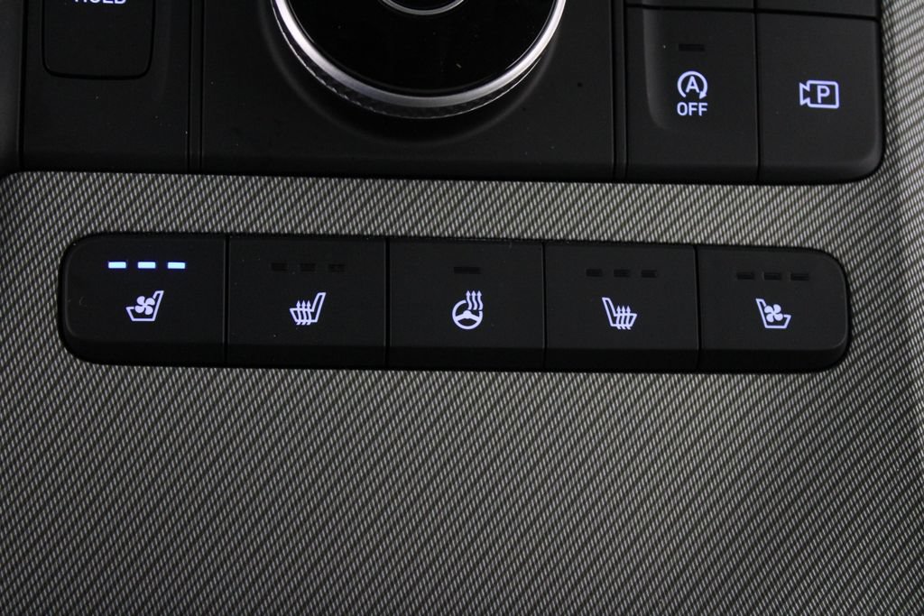 Certified 2025 Hyundai Palisade SEL FWD image 31
