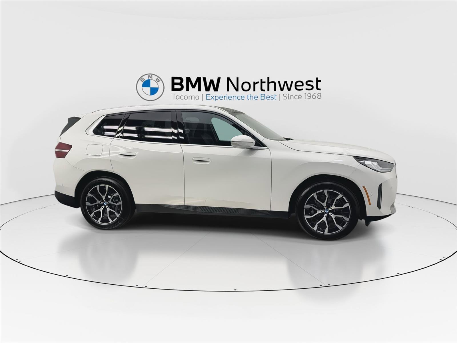 Used 2026 BMW X3 xDrive30 w/ Convenience Package image 5