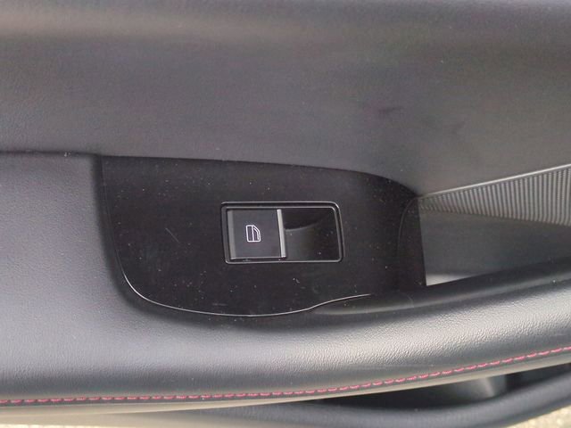 Used 2023 MAZDA MAZDA3 s image 30