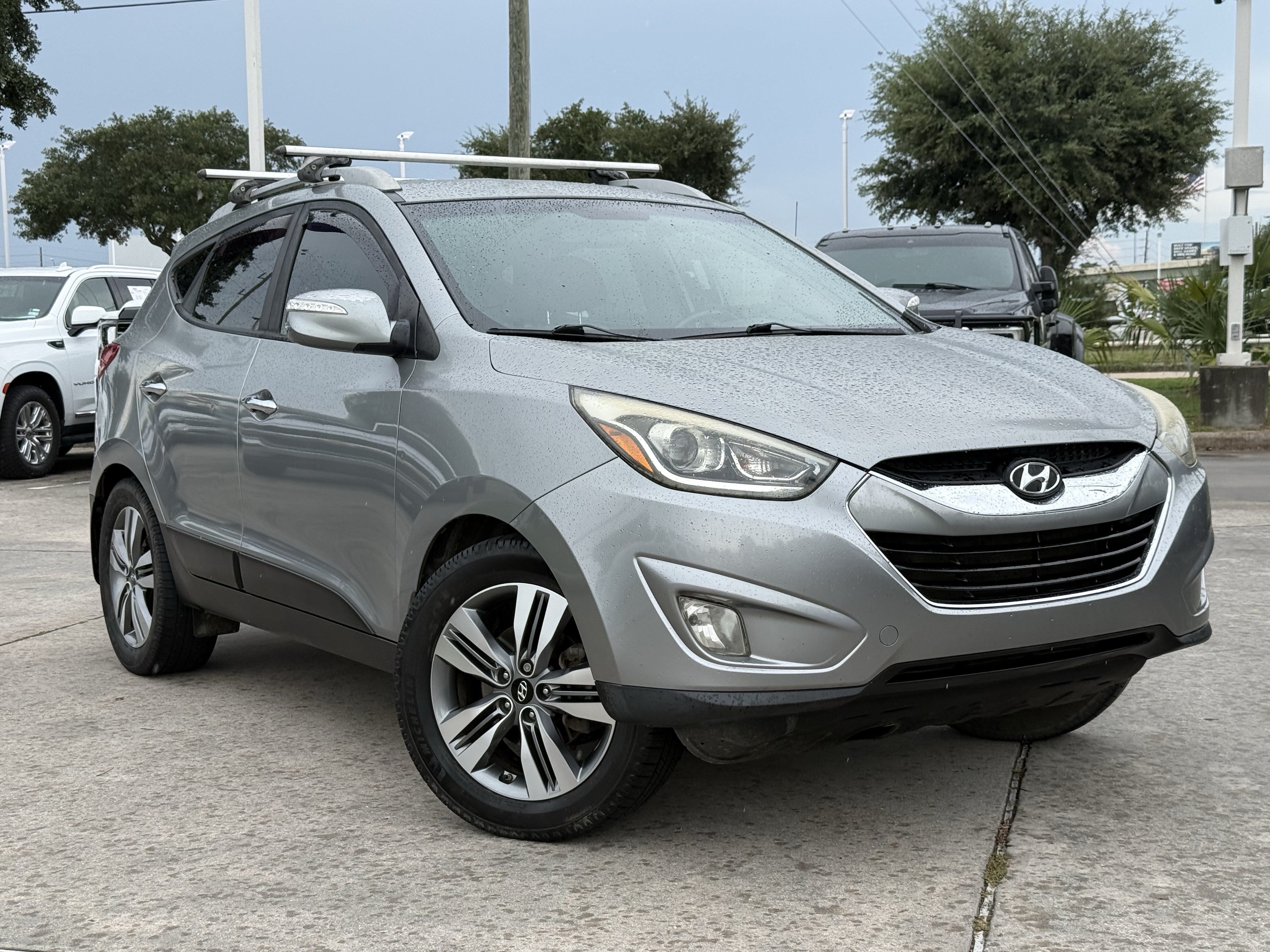 Used 2015 Hyundai Tucson Limited FWD image 2