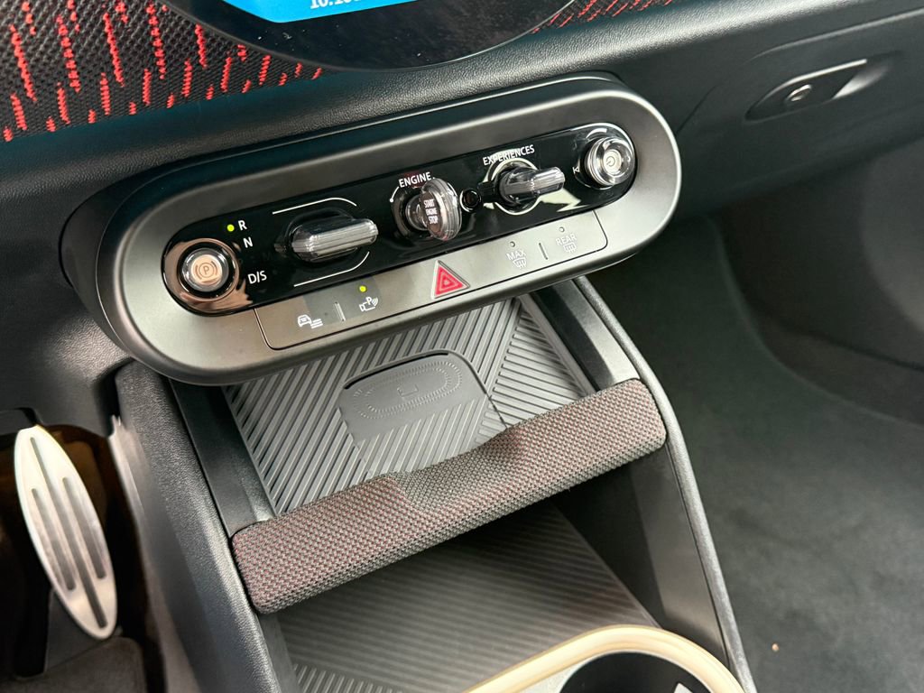 Certified 2026 MINI Cooper Countryman John Cooper Works w/ Comfort Package Max AWD/4WD image 15