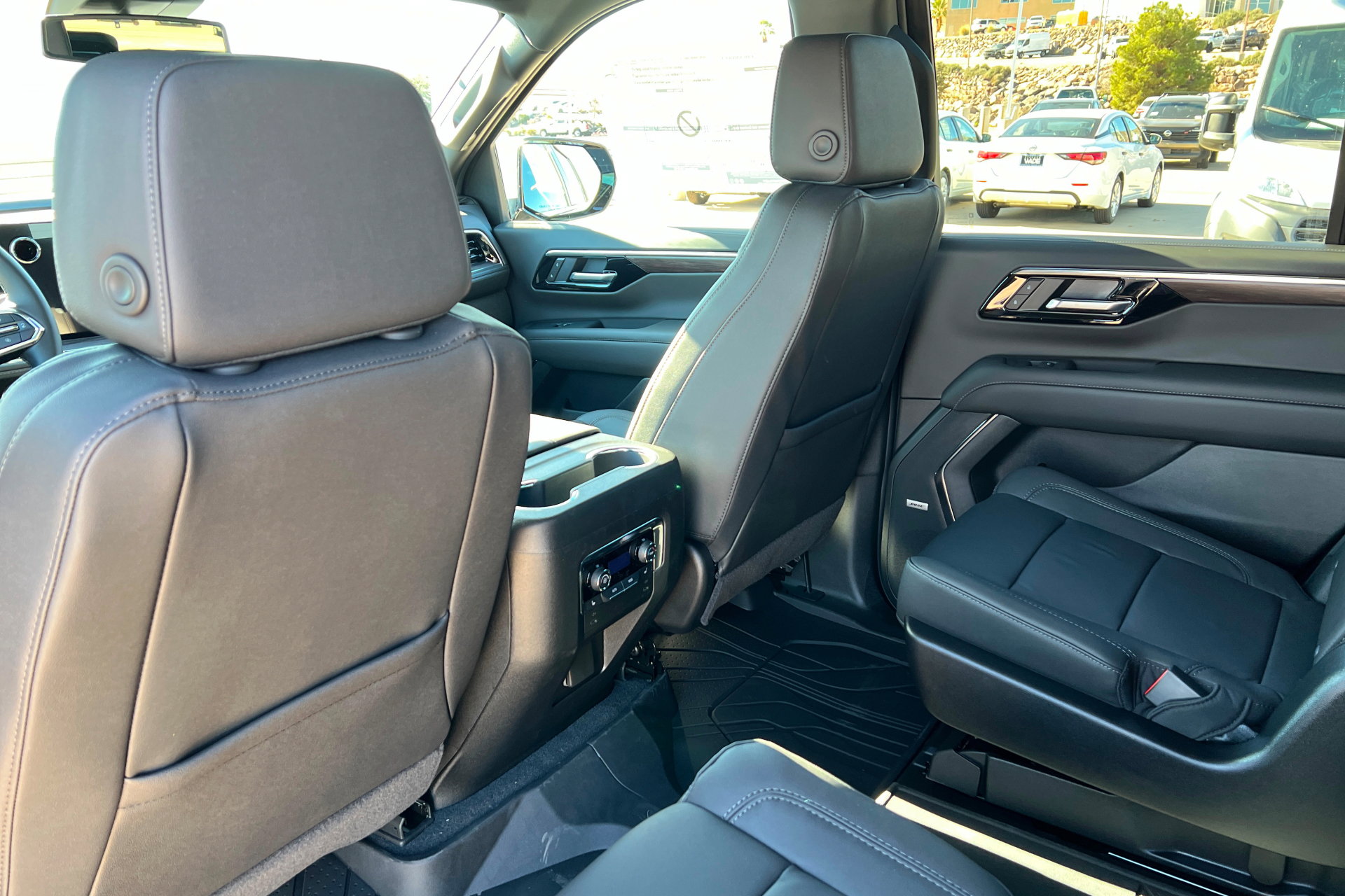 New 2026 Chevrolet Tahoe LT w/ Comfort Package AWD/4WD image 20