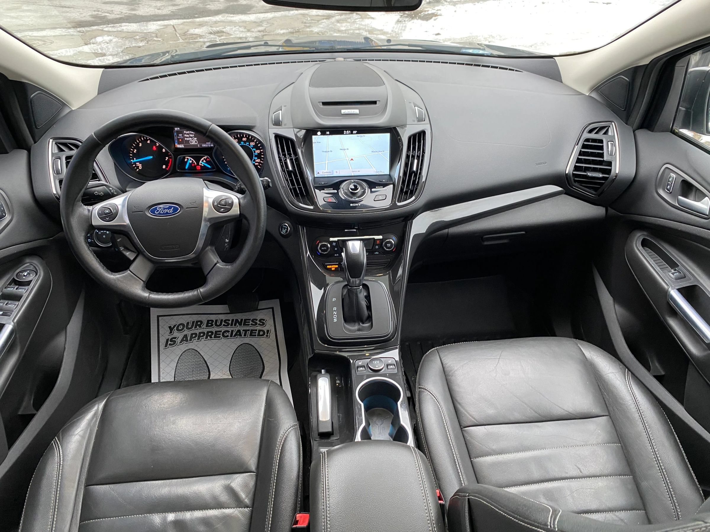 Used 2016 Ford Escape Titanium AWD/4WD image 4