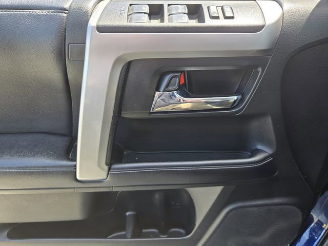 Used 2019 Toyota 4Runner SR5 RWD image 32