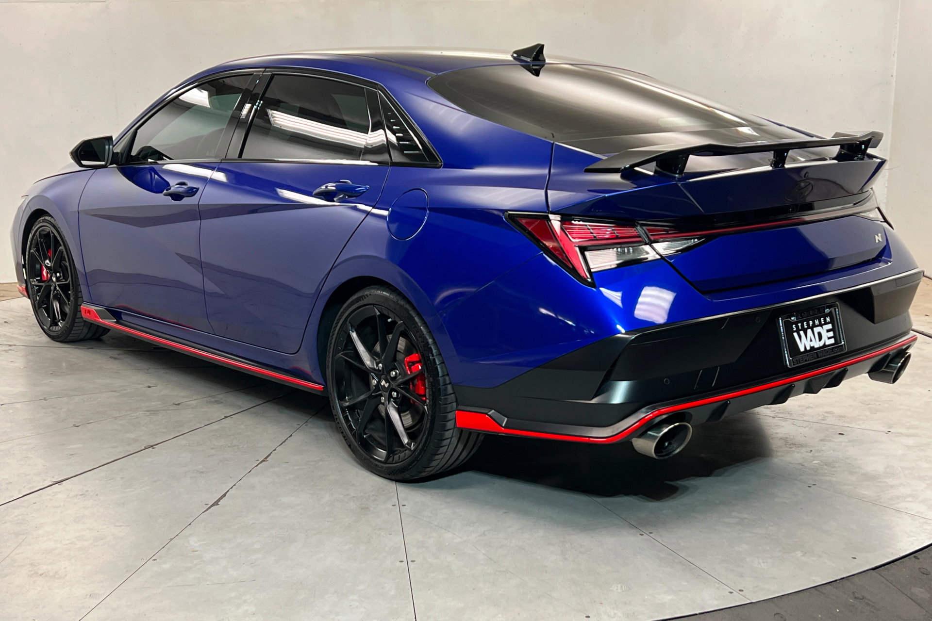 Used 2025 Hyundai Elantra N FWD image 3