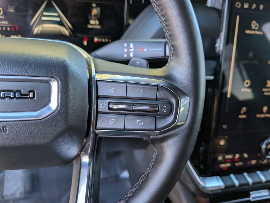 Used 2025 GMC Yukon Denali image 27