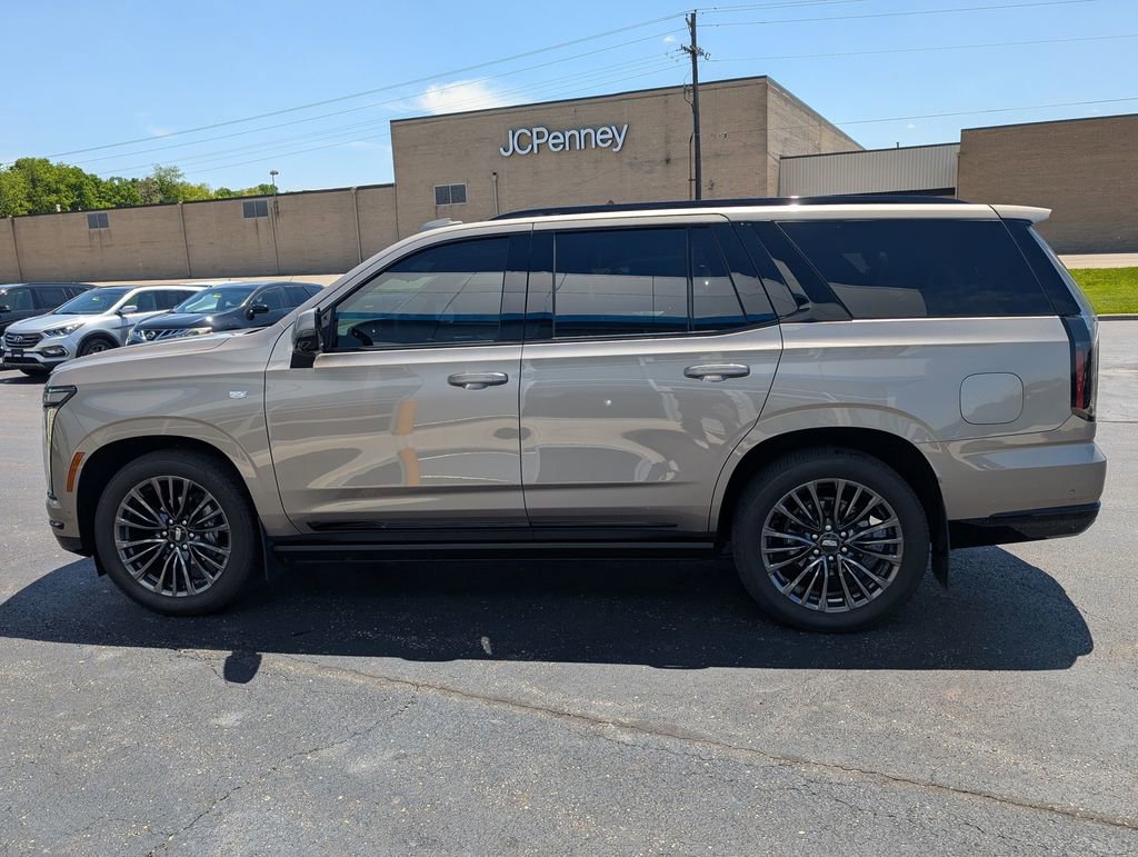 Used 2025 Cadillac Escalade Sport Platinum w/ LPO, Floor Liner Package AWD/4WD image 4