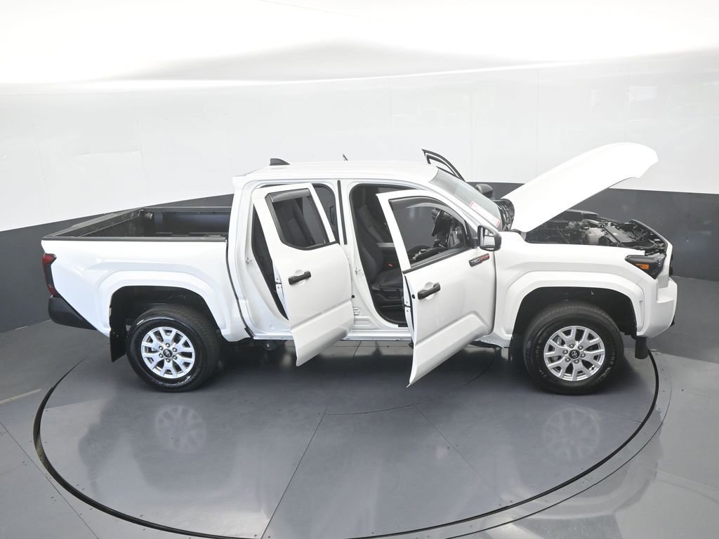 Used 2024 Toyota Tacoma SR AWD/4WD image 71