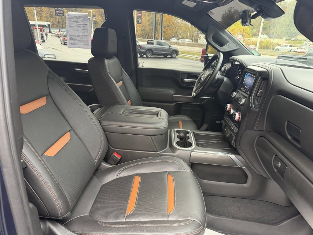 Used 2022 GMC Sierra 2500 AT4 w/ AT4 Preferred Package image 21