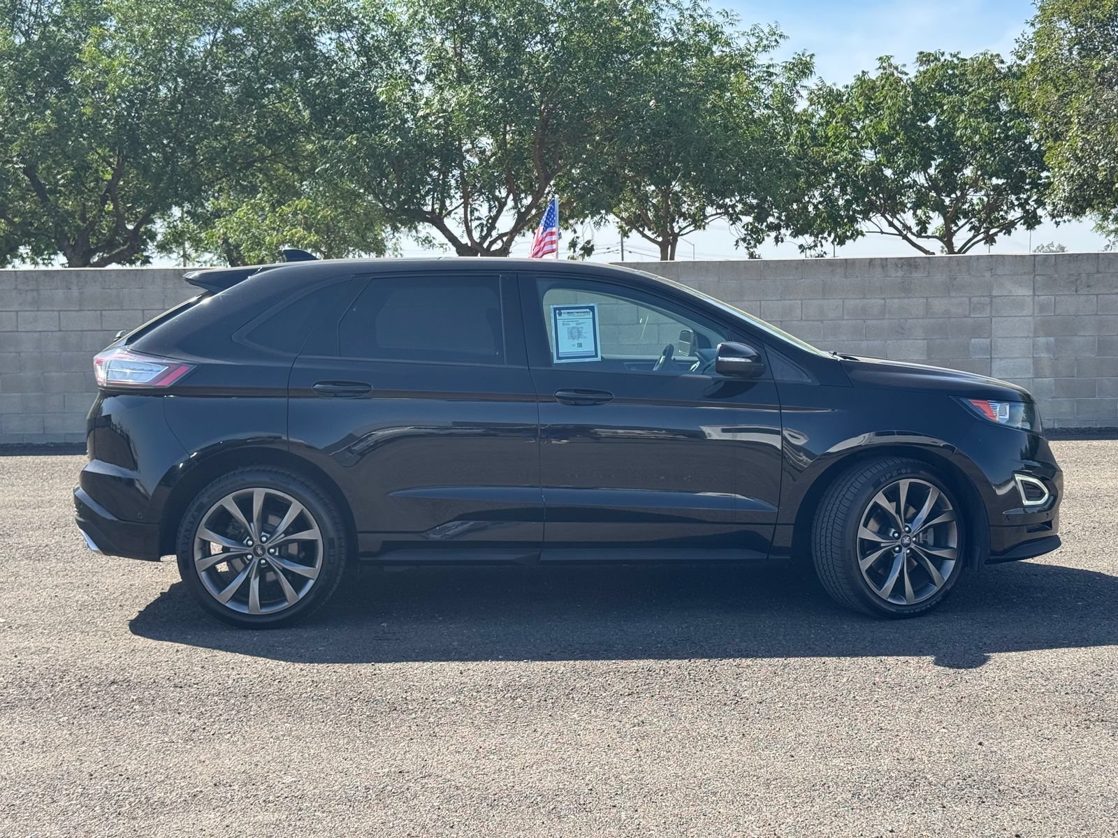 Used 2017 Ford Edge Sport w/ Equipment Group 401A AWD/4WD image 2