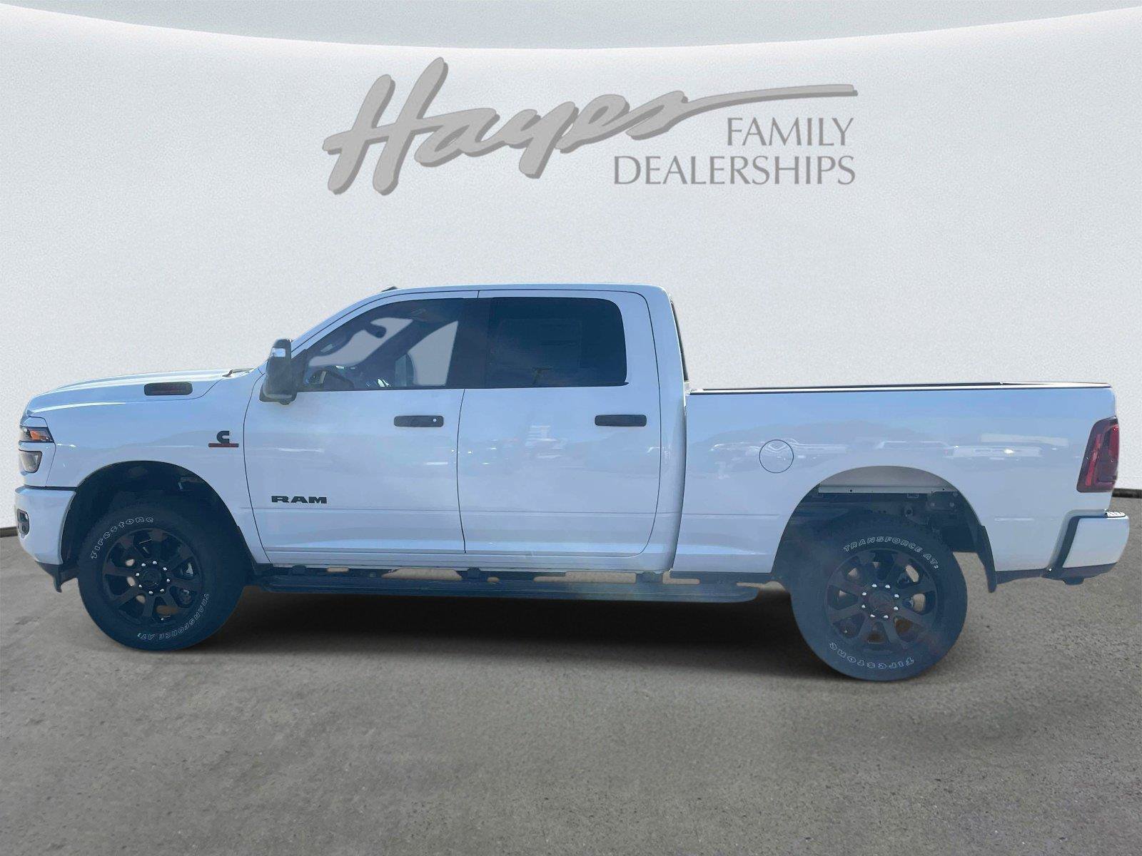 New 2026 RAM 2500 Big Horn AWD/4WD image 6