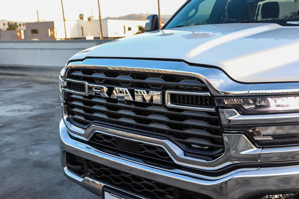 Used 2025 RAM 3500 Lone Star AWD/4WD image 6