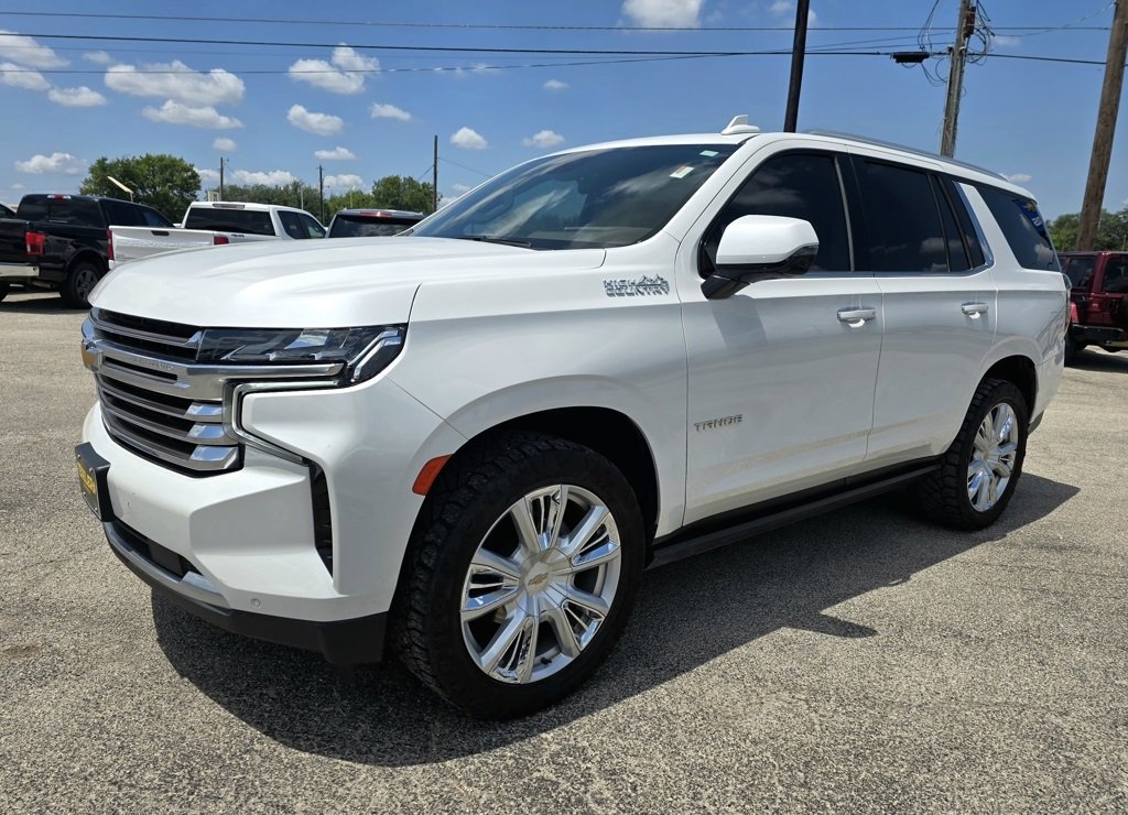 Used 2023 Chevrolet Tahoe High Country w/ Premium Package 2