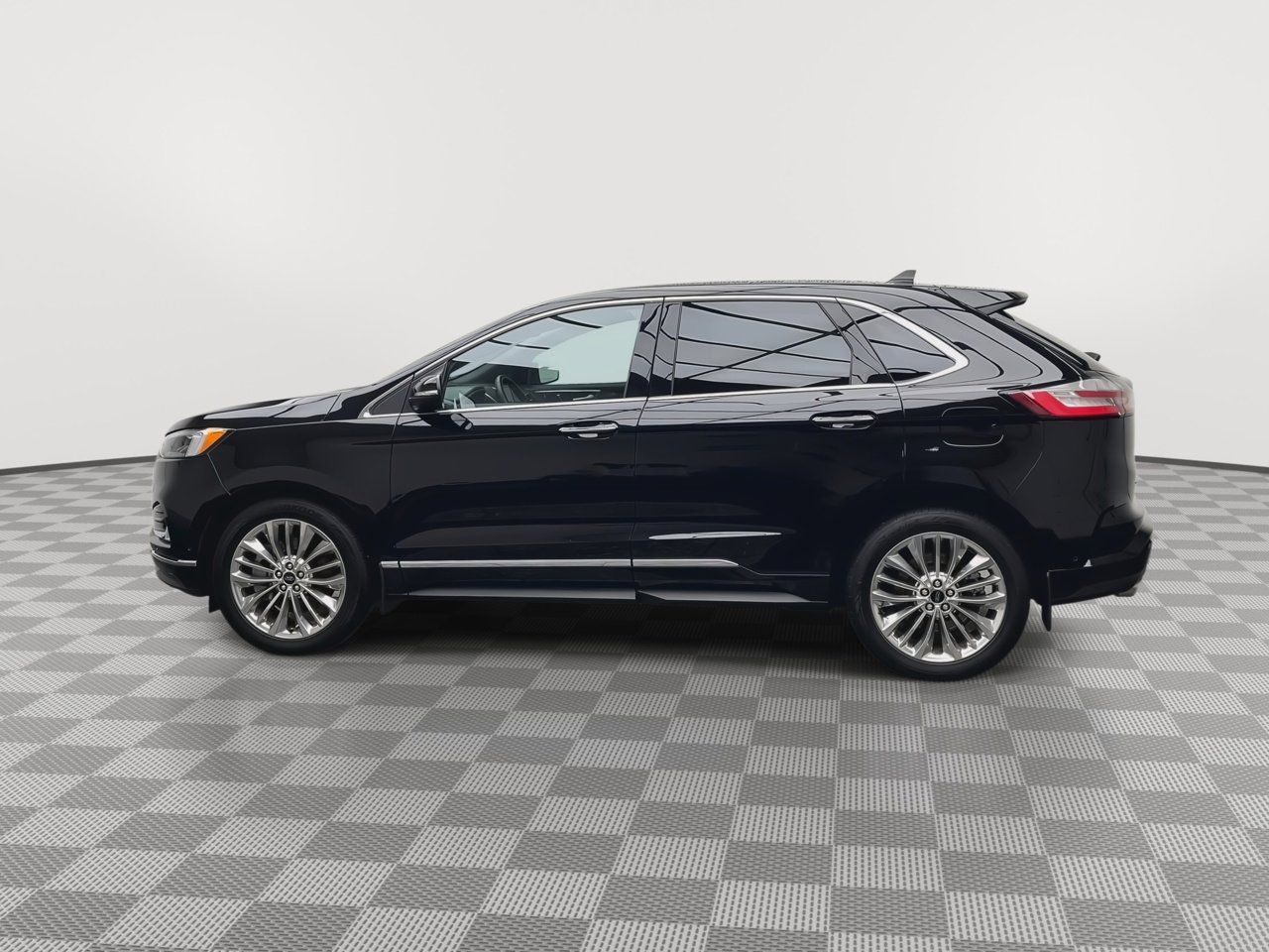 Certified 2024 Ford Edge Titanium w/ Titanium Elite Package AWD/4WD image 38