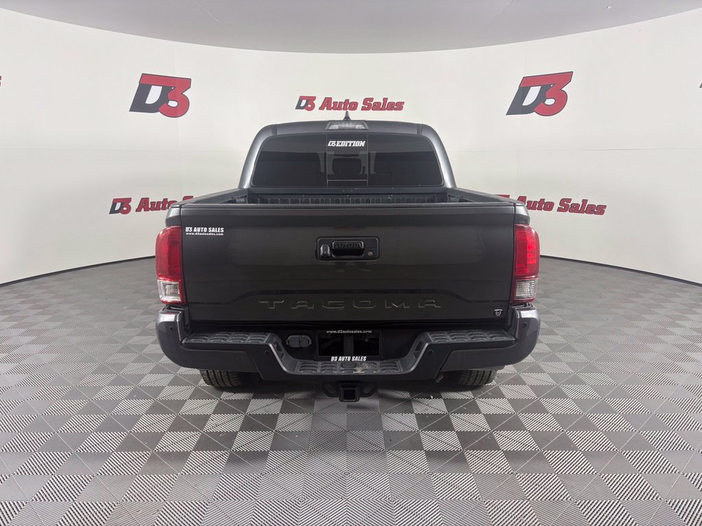 Used 2021 Toyota Tacoma TRD Off-Road w/ Technology Package AWD/4WD image 7