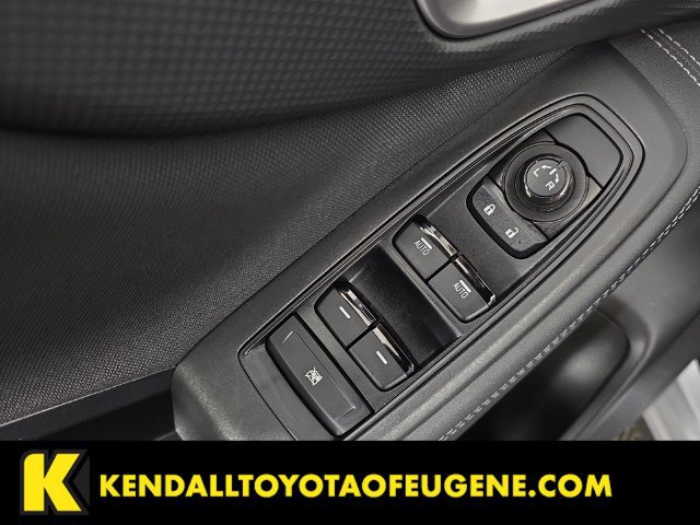 Used 2023 Subaru Forester Premium AWD/4WD image 23