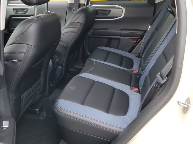 Certified 2025 Ford Bronco Sport Outer Banks w/ Outer Banks Tech Package+ AWD/4WD image 11