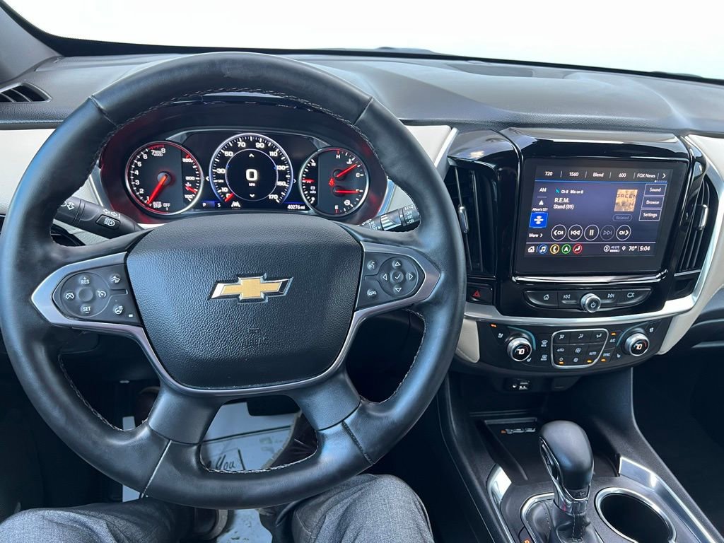 Used 2023 Chevrolet Traverse Premier AWD/4WD image 36