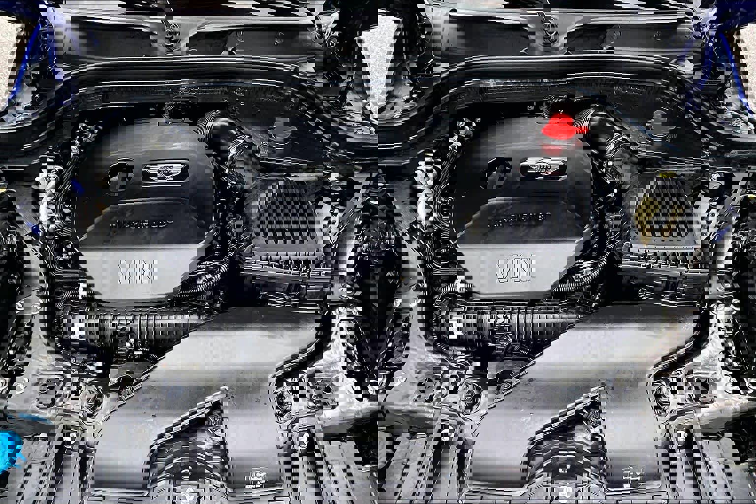 Used 2019 MINI Cooper S image 32