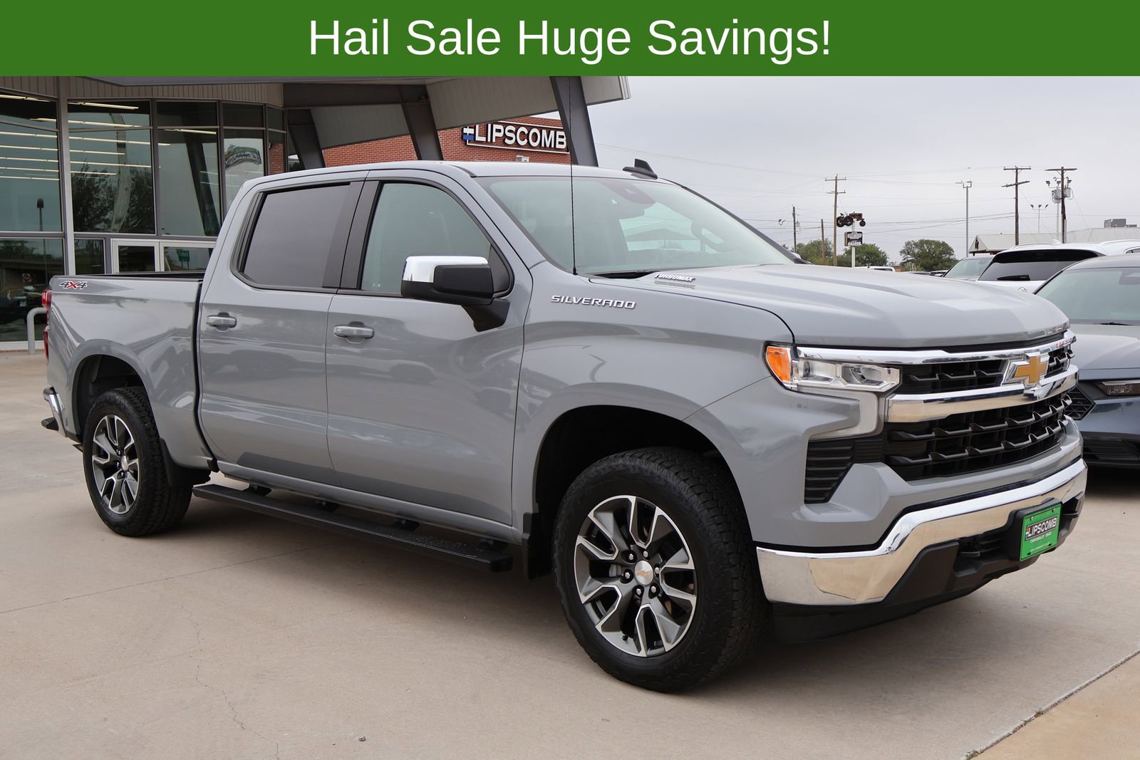 Used 2024 Chevrolet Silverado 1500 LT AWD/4WD image 6