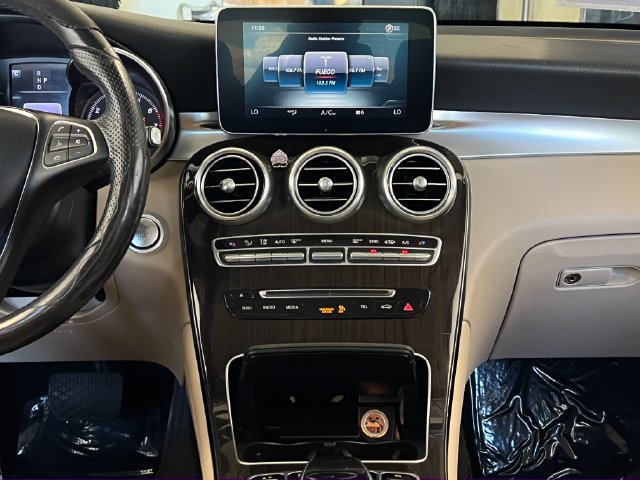 Used 2016 Mercedes-Benz GLC 300 image 34