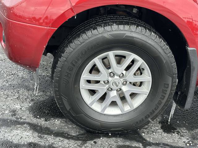 Used 2021 Nissan Frontier SV w/ SV Utility Package image 8