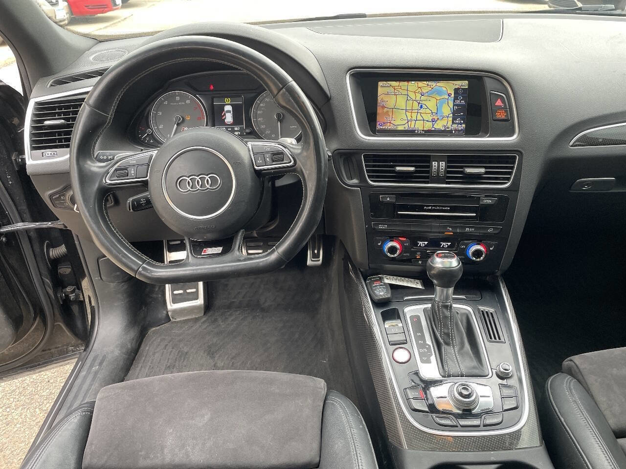 Used 2016 Audi SQ5 Premium Plus w/ Technology Package AWD/4WD image 30