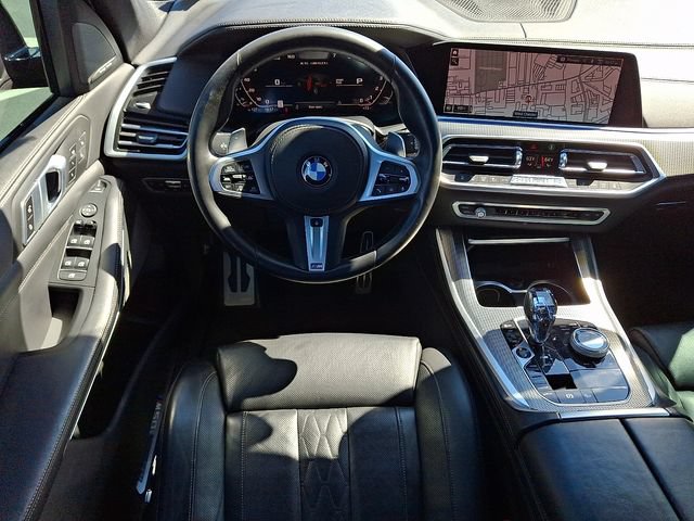 Used 2020 BMW X5 M50i w/ Executive Package AWD/4WD image 11