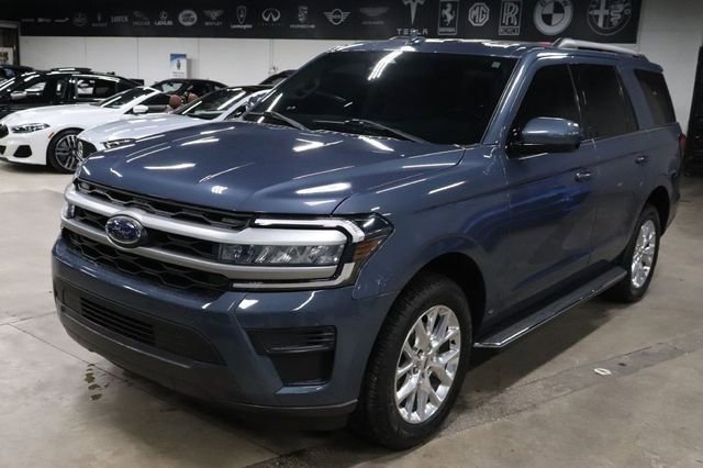 Used 2023 Ford Expedition XLT