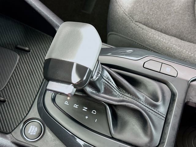 Used 2025 Kia K4 EX image 18