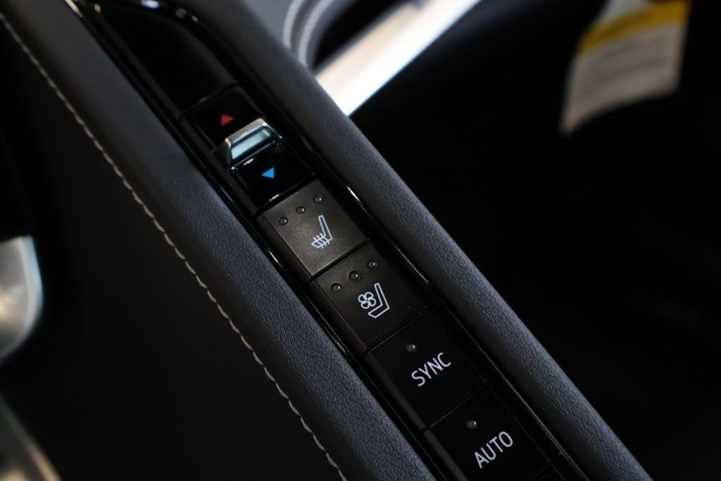 New 2025 Chevrolet Corvette Z06 w/ Battery Protection Package image 31