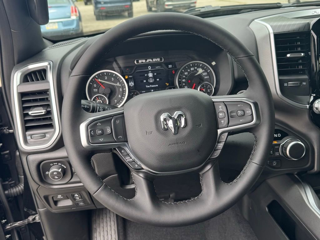 New 2026 RAM 1500 4x4 Crew Cab image 17