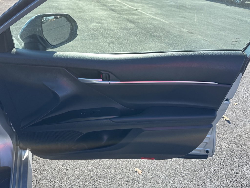 Used 2024 Toyota Camry LE image 15