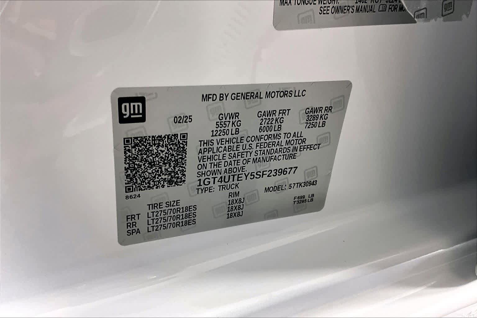 Certified 2025 GMC Sierra 3500 SLE w/ SLE Value Package AWD/4WD image 36