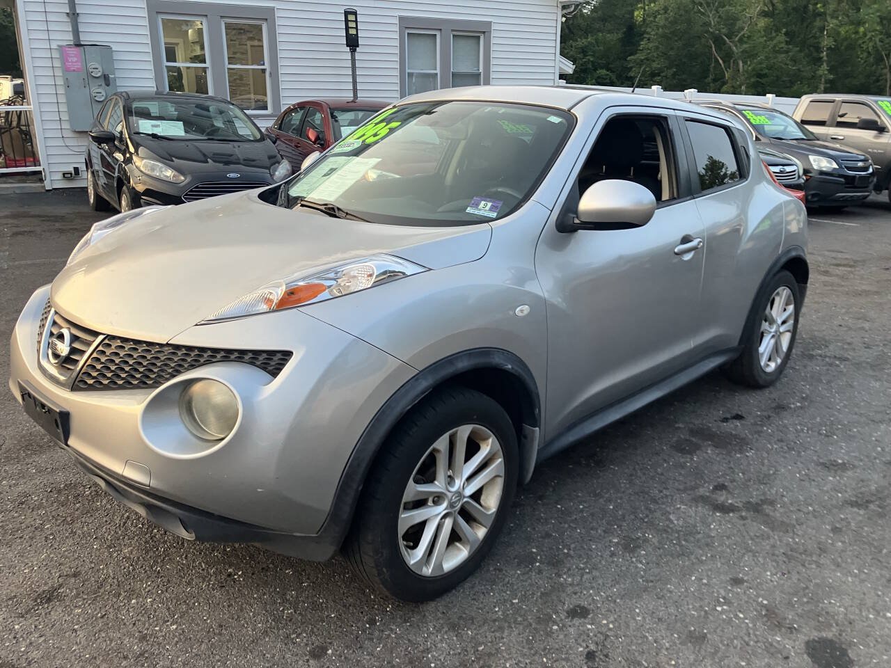 Used 2011 Nissan Juke SV AWD/4WD image 11