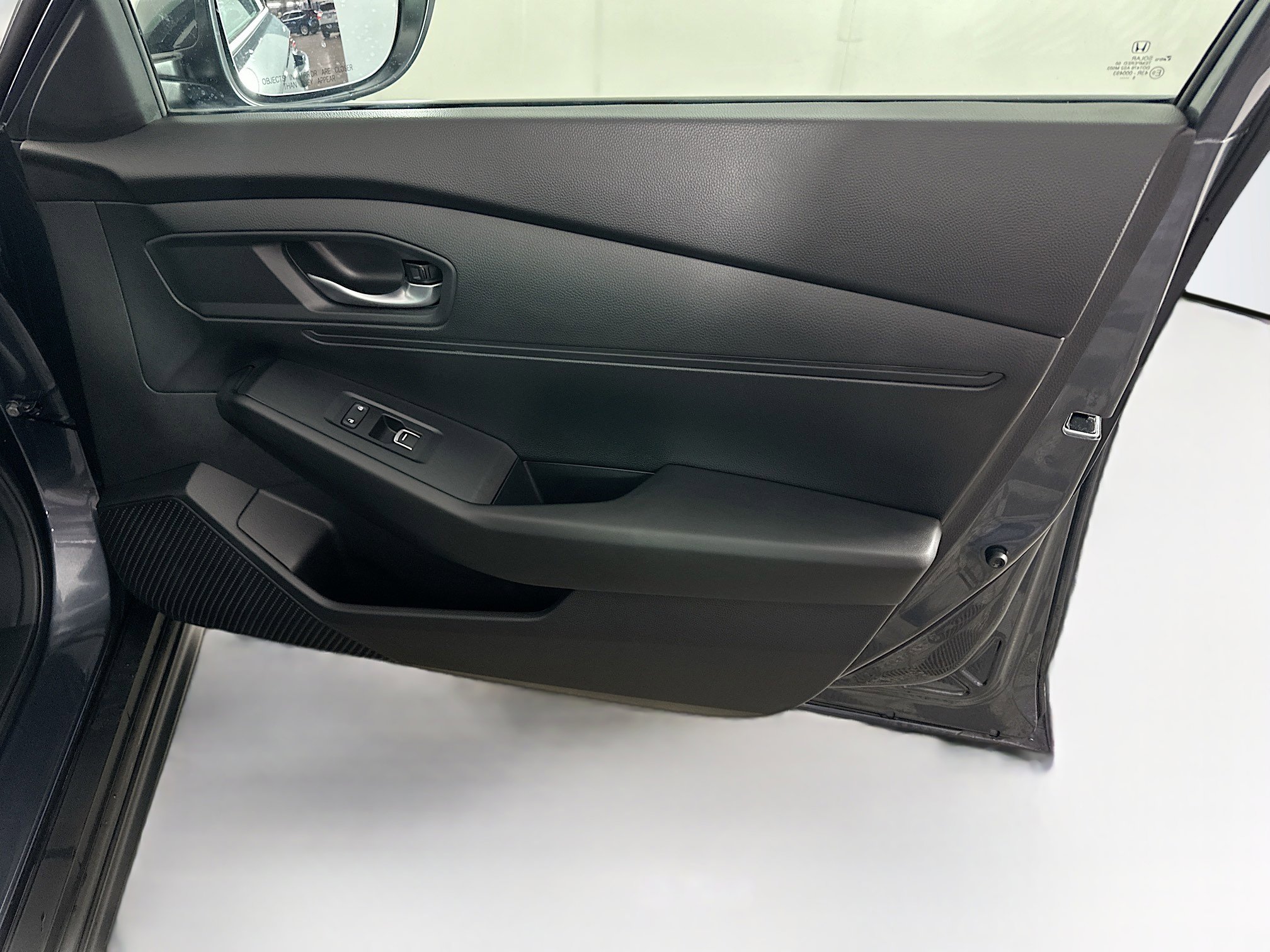Used 2025 Honda Accord LX image 29