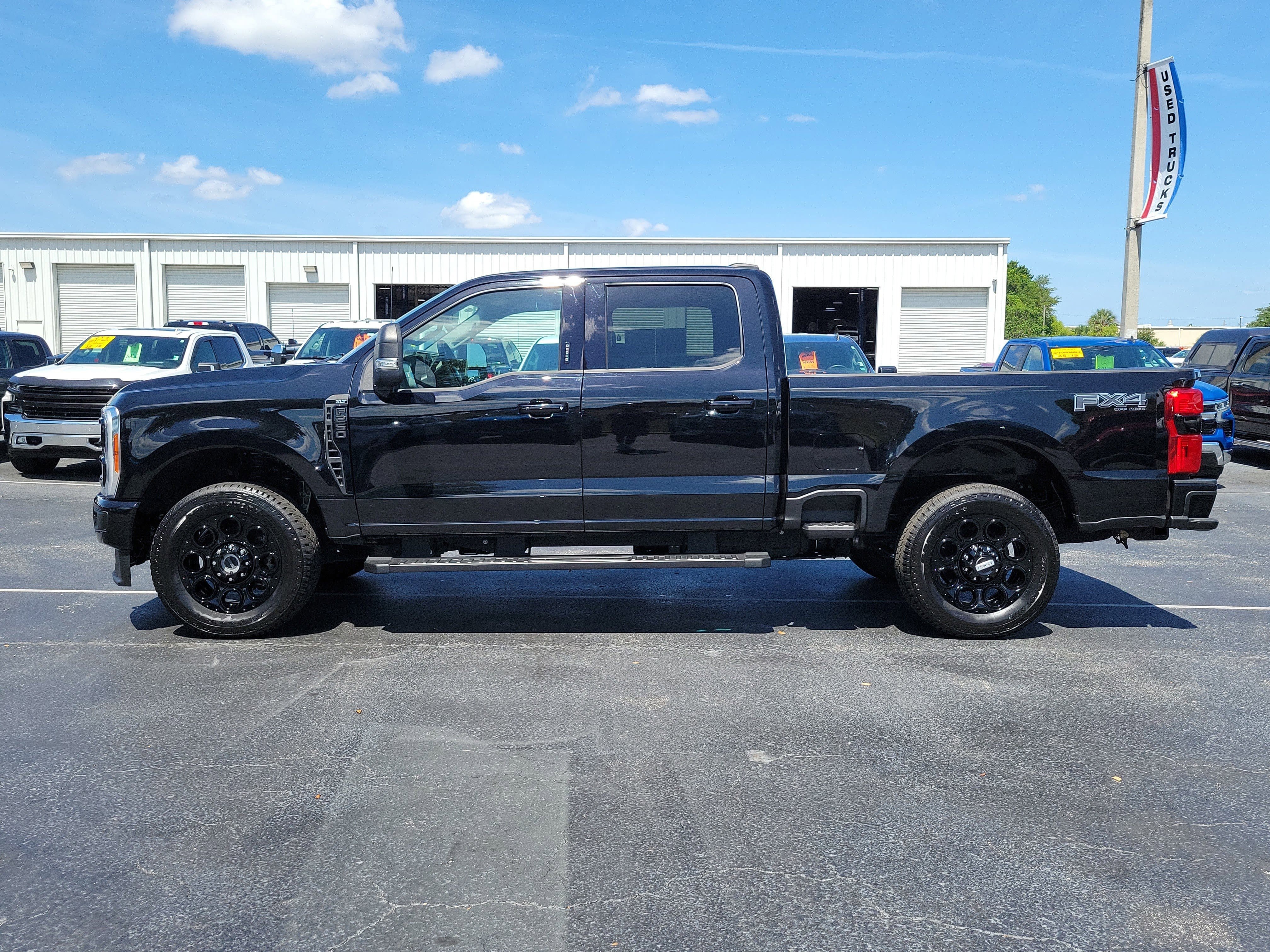 Certified 2023 Ford F250 XLT w/ Black Appearance Package AWD/4WD image 6